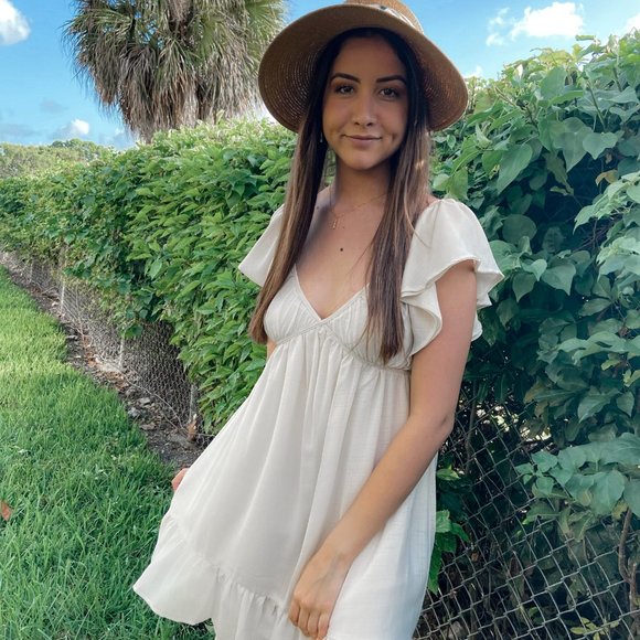 Madeline Mini Flowy Dress - Picture 4 of 6